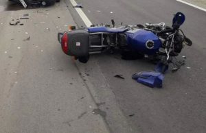 TEŠKA SAOBRAĆAJNA NESREĆA KOD ZLATIBORA Sudarili se automobil i motocikl