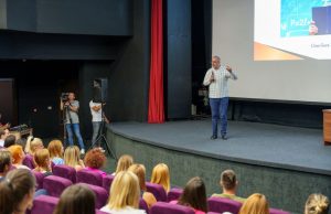 Gold Gondola organizovala besplatno predavanje dr Ranka Rajovića za roditelje