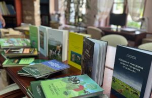 Akademik Ratko Lazarević donirao svoje knjige iz oblasti stočarstva biblioteci u Čajetini