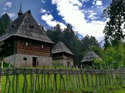 U muzeju „Staro selo“ u Sirogojnu sjajni događaji i koncerti. Donosimo vam detaljan program po danima