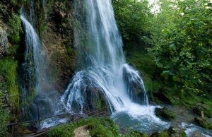 Čajkovski, Šuman i Brams uz huk vodopada – u Gostilju počela zlatiborska „Kulturna tura“ (VIDEO)