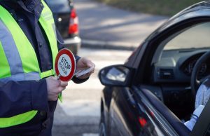 VOZAČI, OPREZ! Pojačana kontrola saobraćajne policije: Narednih nedelju dana kažnjavaće ove prekršaje
