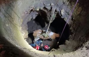 Drama u selu Mušvete! Vatrogasci spašavali kravu iz rupe duboke 15 metara puna četiri sata