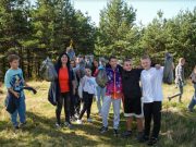 Pod sloganom „Čuvajmo Zlatibor čistim – učestvuj i ti“ održana je akcija čićenja dela trase Gold gondole