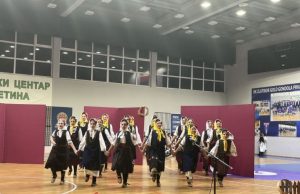 Najmlađi članovi Udruženja za negovanje narodne tradicije „Zlatibor“ oduševili čajetinsku publiku