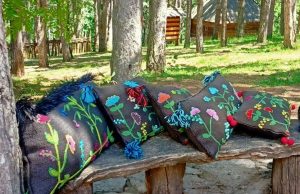 SJAJAN PROJEKAT! Tradicionalna tehnika veza iz Sirogojna PREDSTAVLJA SE U FIRENCI