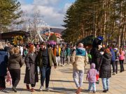Hoteli skoro puni, u restoranima se tražilo MESTO VIŠE! Velika posećenost Zlatibora za Dan primirja