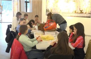 Radionica „Pletisanke“ u organizaciji KC Zlatibor. Evo šta su mlade pletilje rekle o radionici (VIDEO)